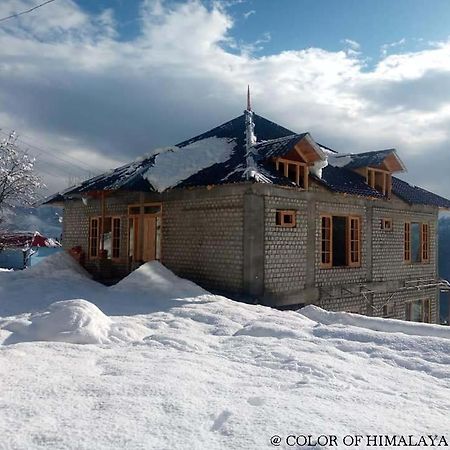 Loghouse At Khajjiar Lake Bagian luar foto